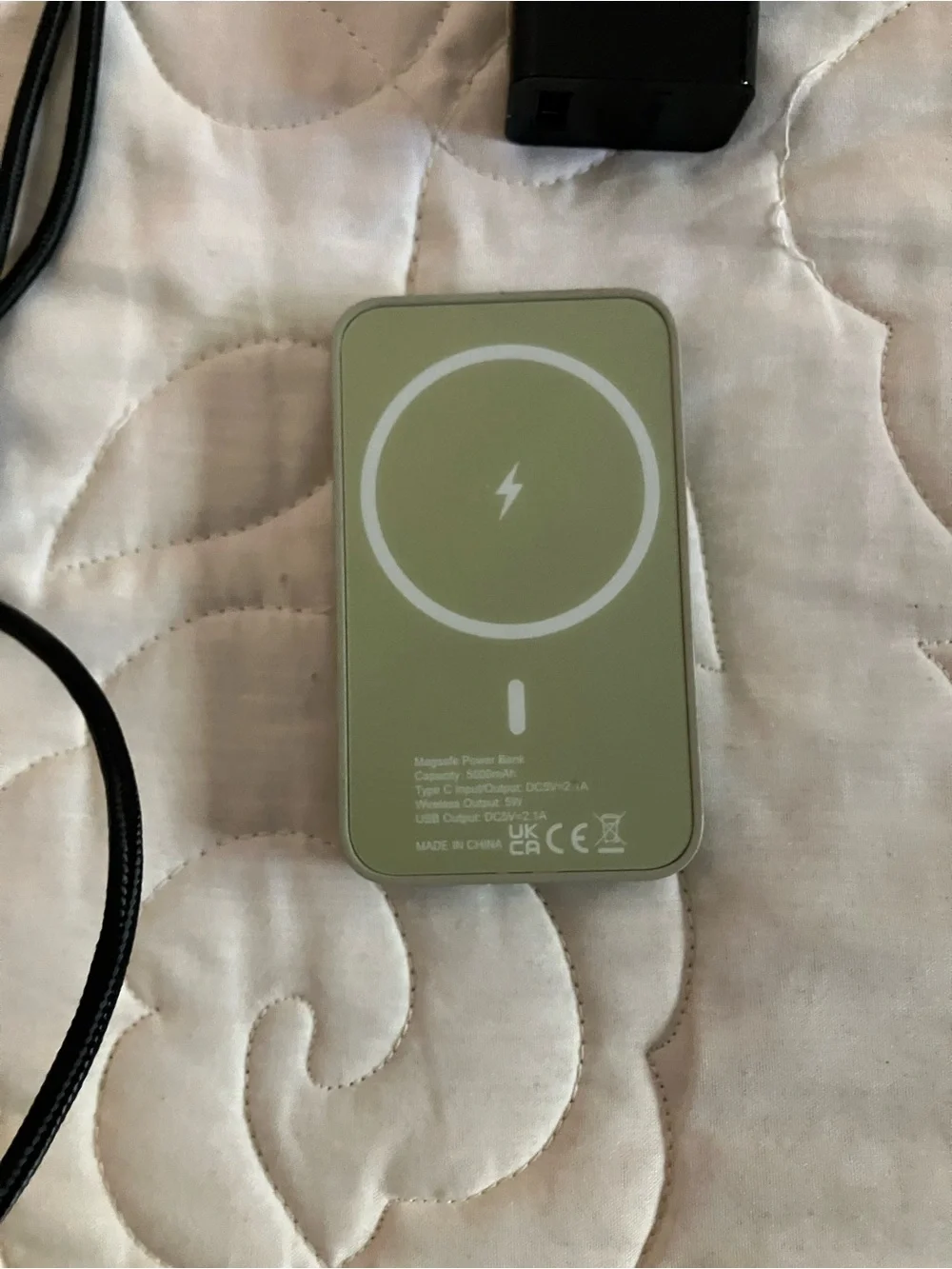 iPhones Green MagSafe Wireless Power Bank Portable Charger